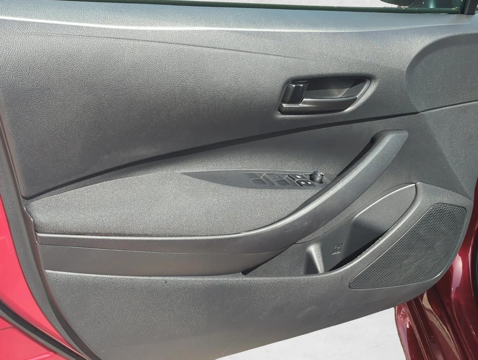 2024 Toyota Corolla LE CVT (Natl) photo 10