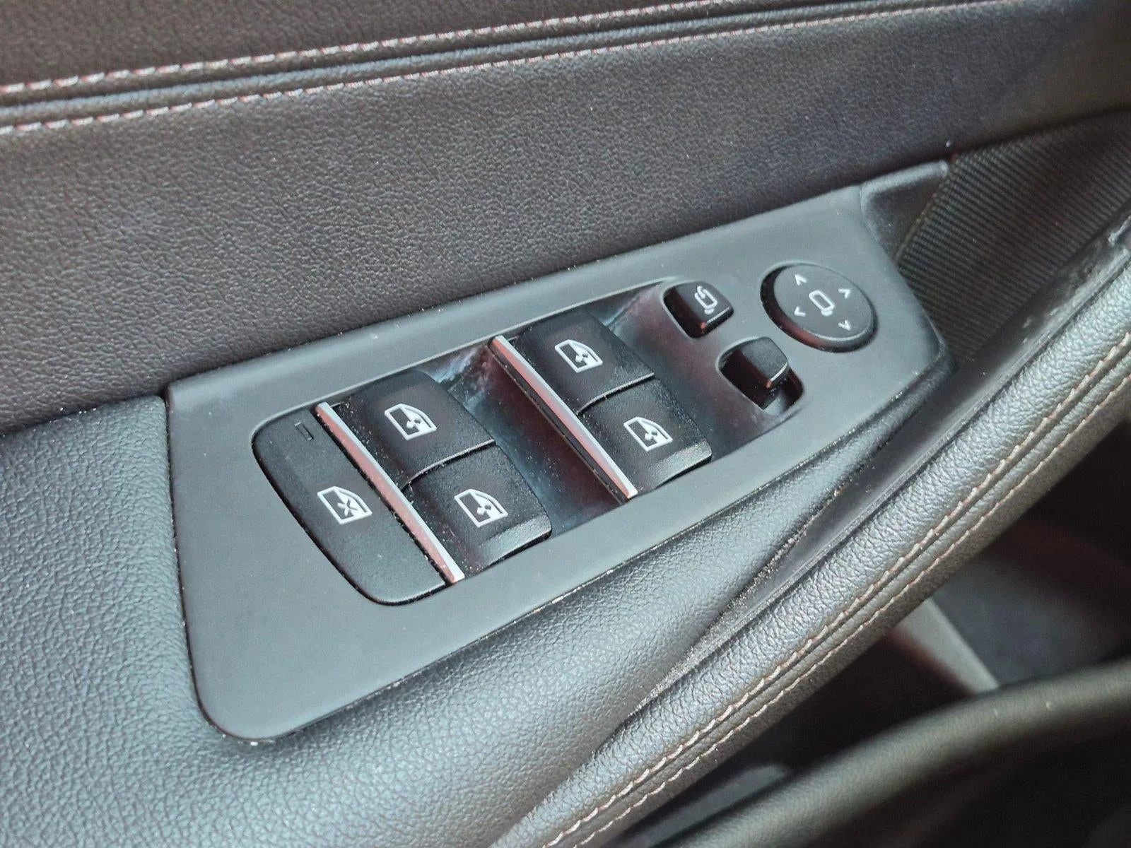 2021 BMW 540i 540i photo 9