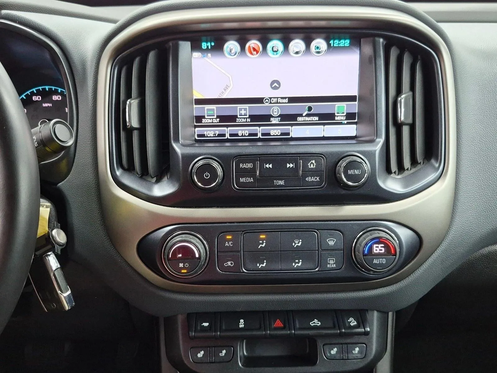 2018 Chevrolet Colorado Base photo 12