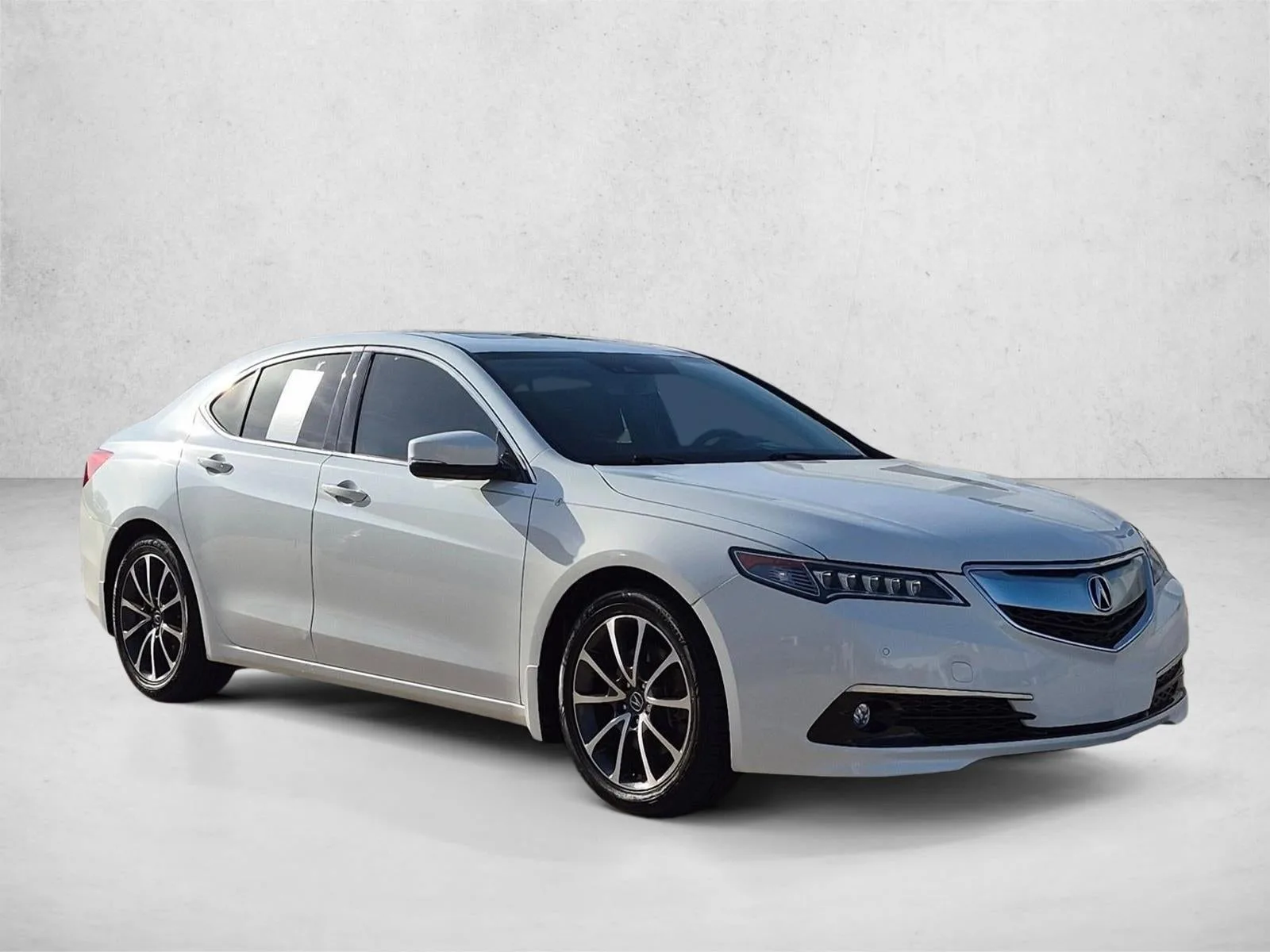 2015 Acura TLX FWD V6 Advance photo 3