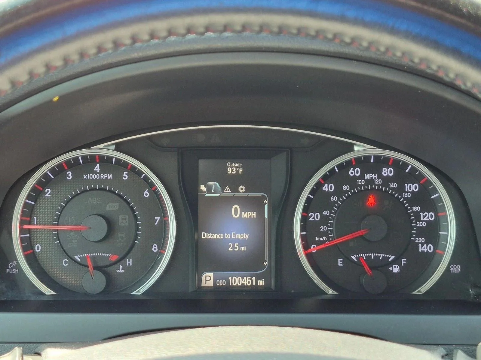 2016 Toyota Camry 4dr Sdn I4 Auto SE (SE) photo 11