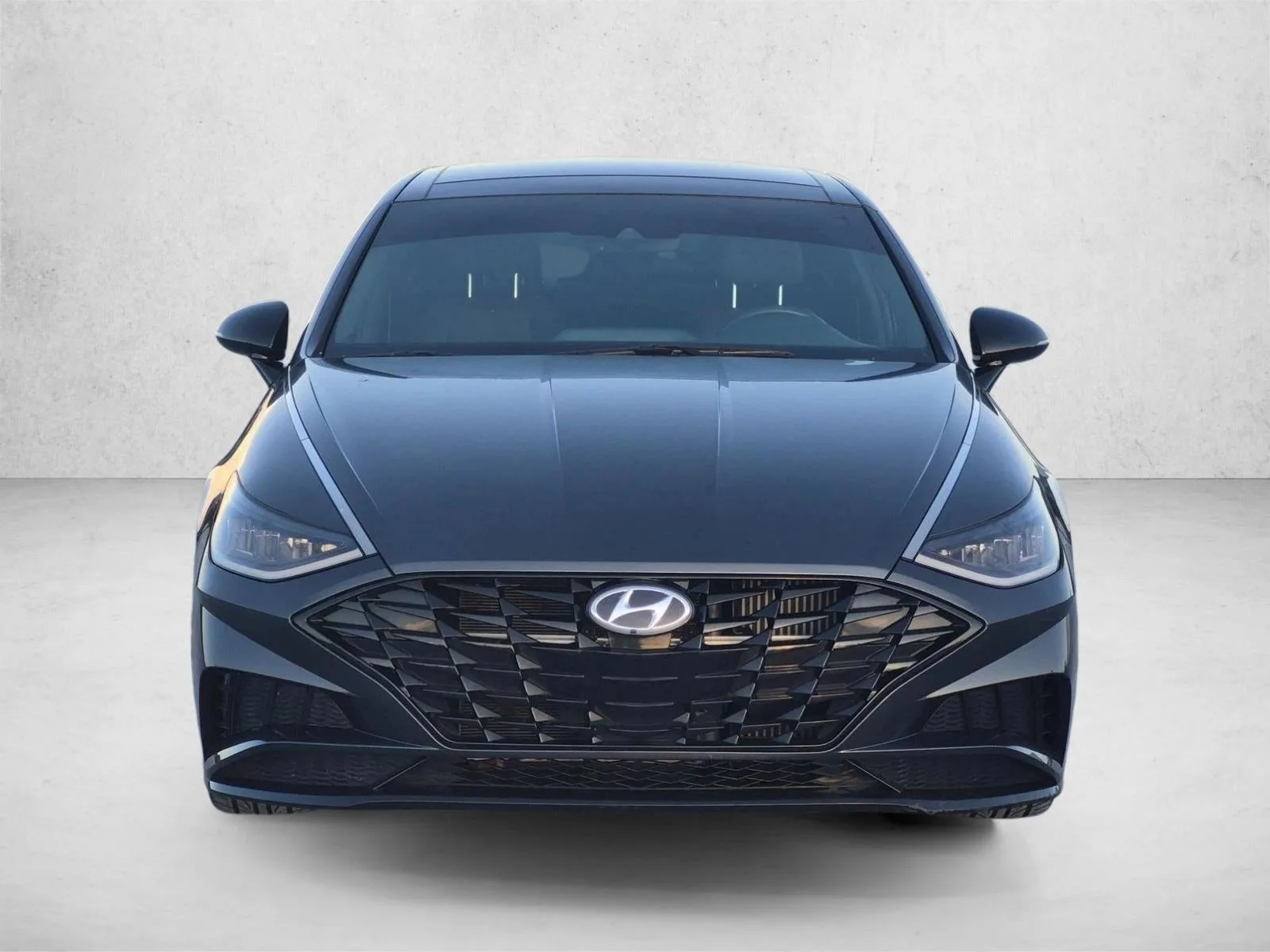 2023 Hyundai Sonata SEL Plus photo 2