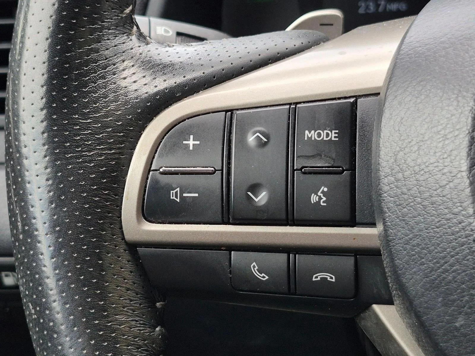2021 Lexus RX 450h F SPORT Handling photo 10