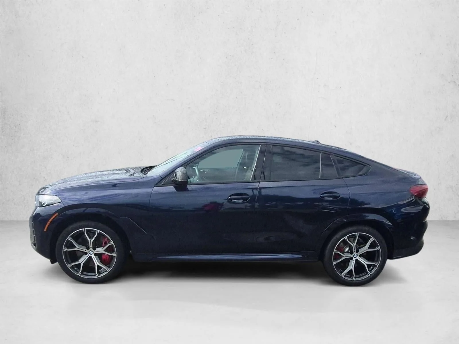 2024 BMW X6 M60i photo 9