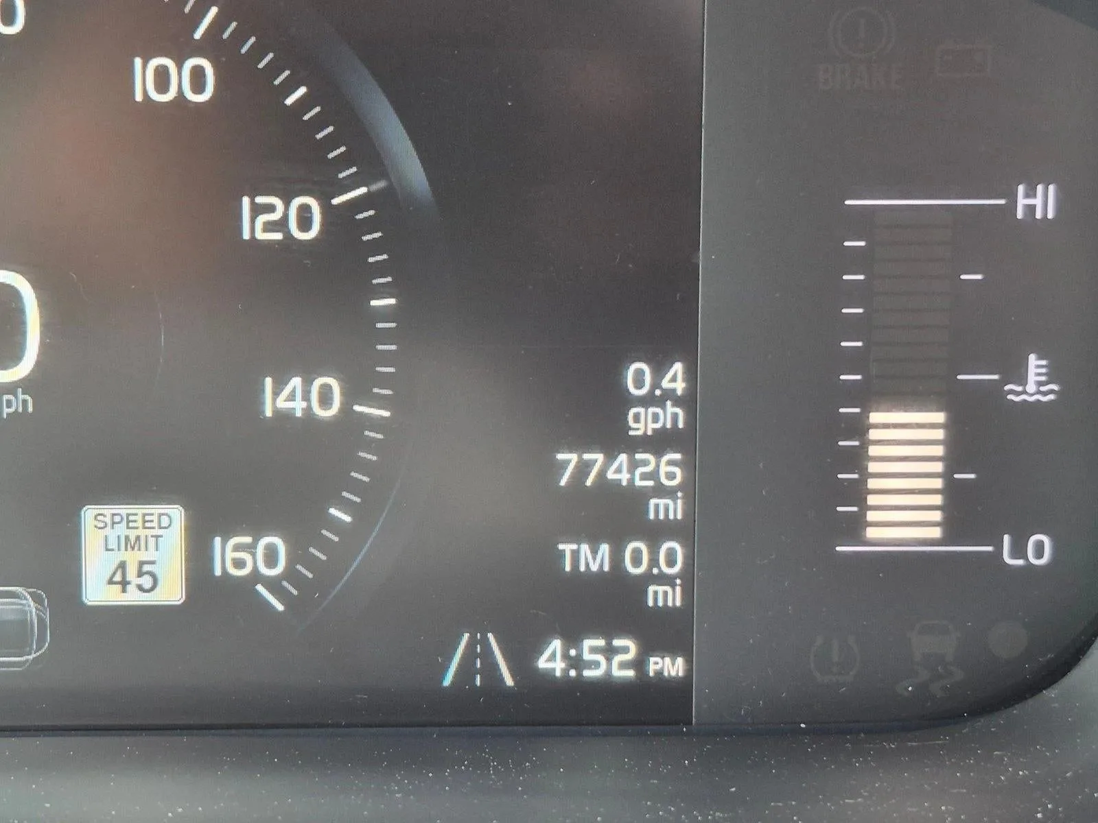 2019 Volvo XC60 T5 Momentum photo 11