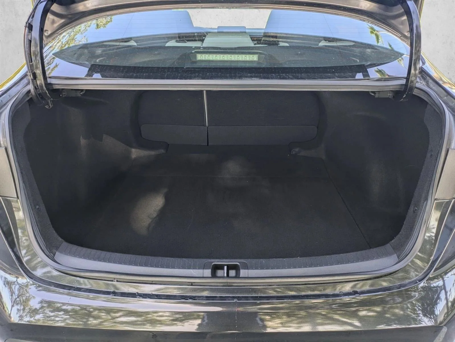 2022 Toyota Corolla L CVT (Natl) photo 6