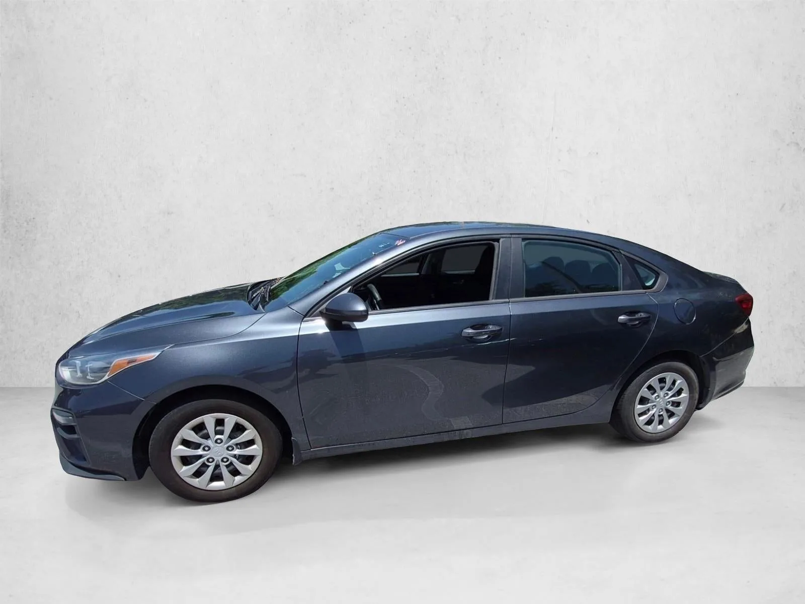 2021 Kia Forte FE Manual photo 4