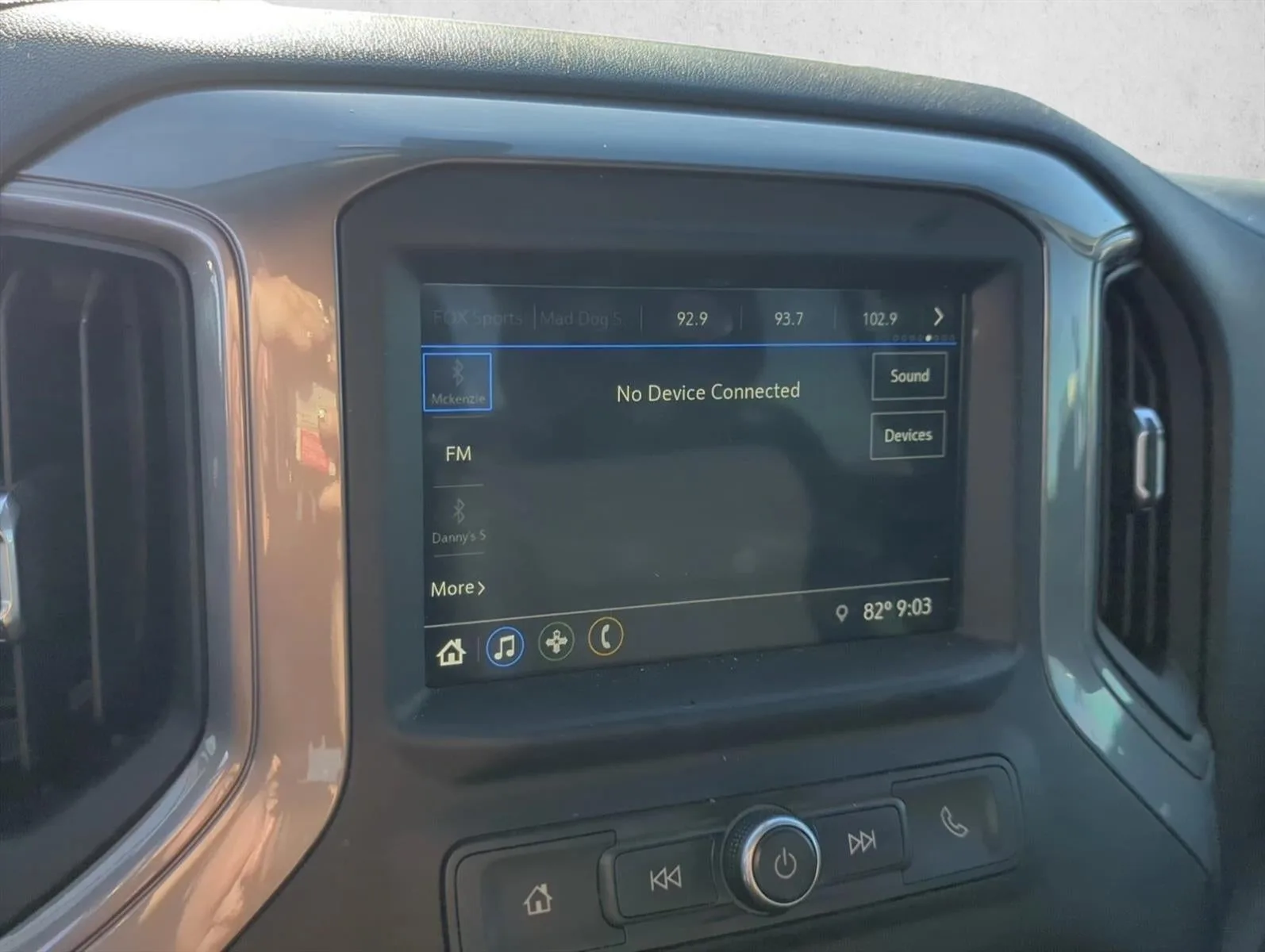 2019 Chevrolet Silverado 1500 Crew Cab Short Box 2-Wheel Drive Custom photo 12