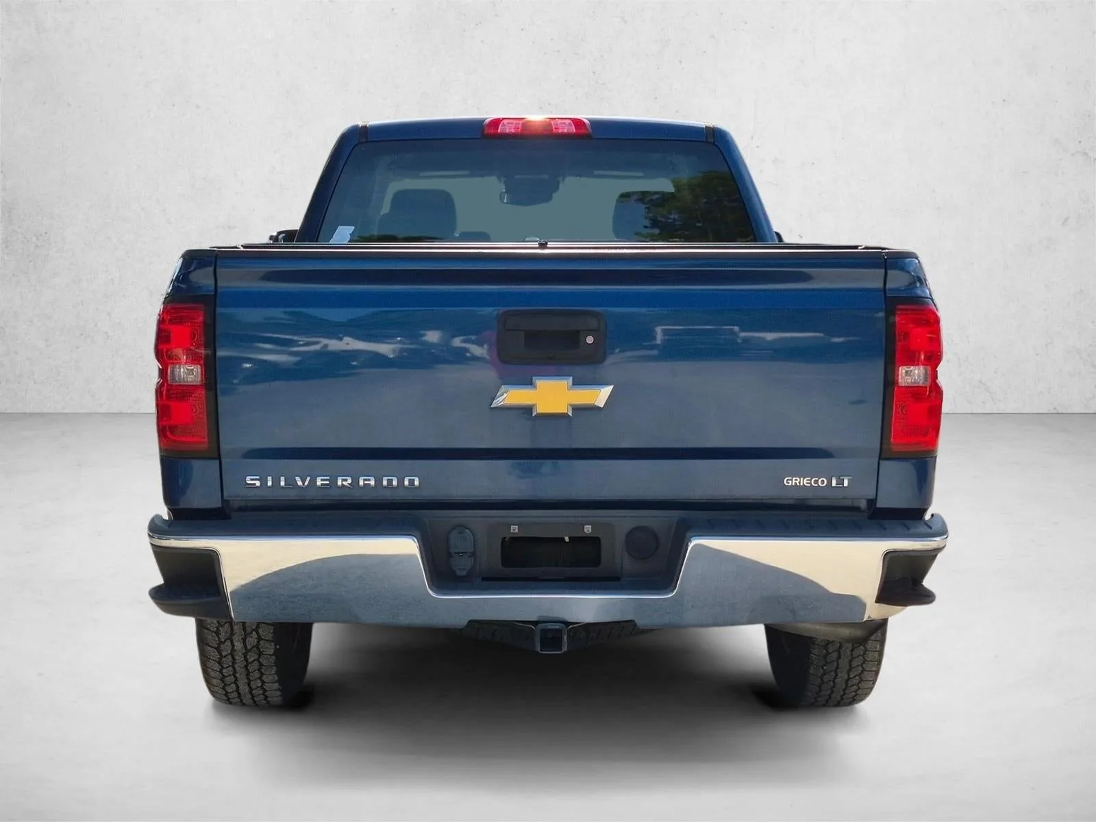 2018 Chevrolet Silverado 1500 LT photo 4