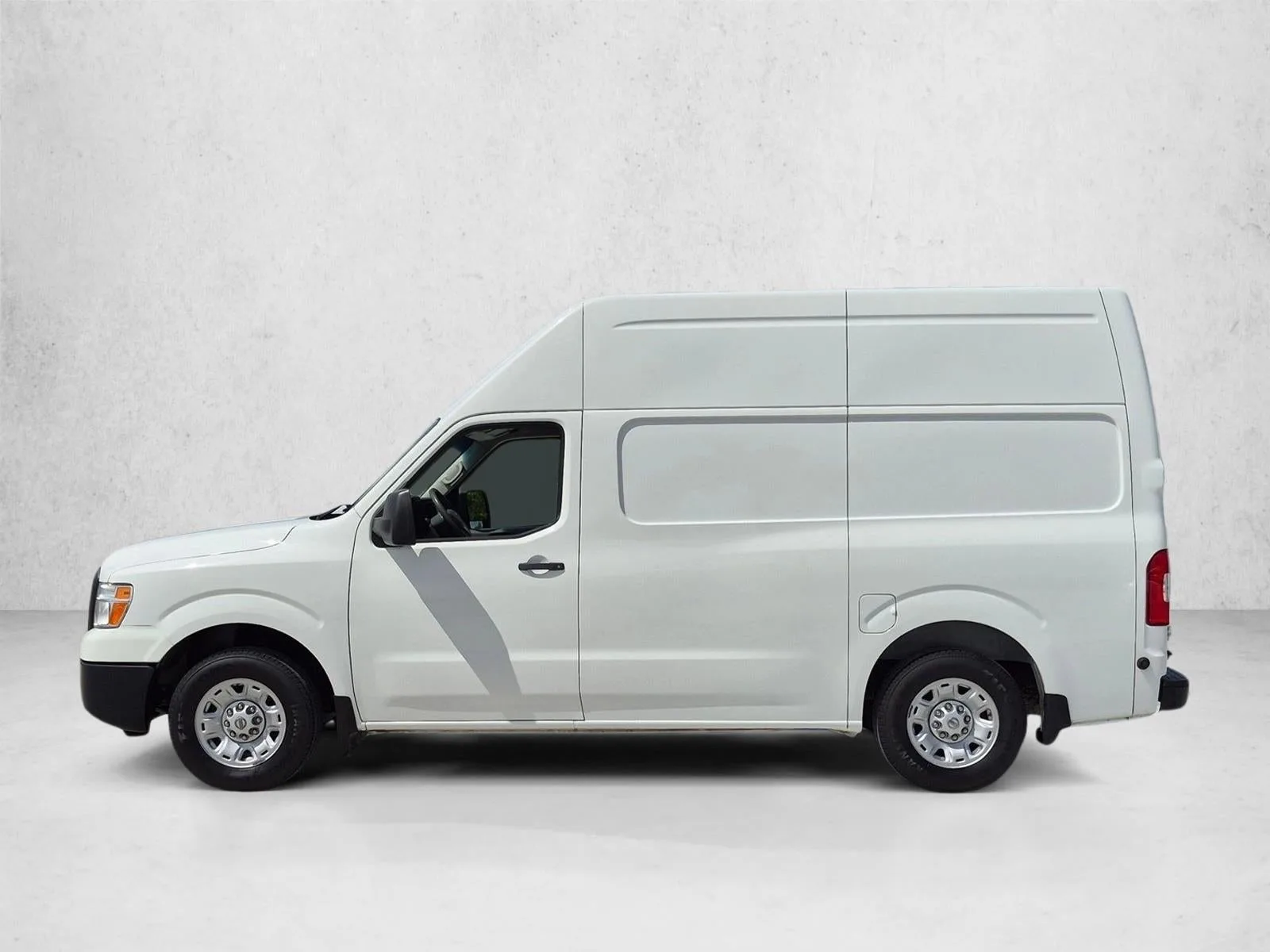 2020 Nissan NV Cargo High Roof V6 SV photo 9