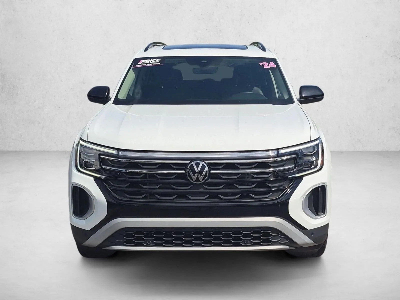 2024 Volkswagen Atlas 2.0T Peak Edition SE w/Technology photo 2