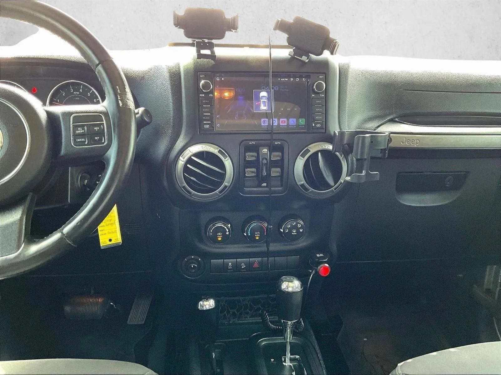 2016 Jeep Wrangler Unlimited 4WD 4dr Sport photo 8