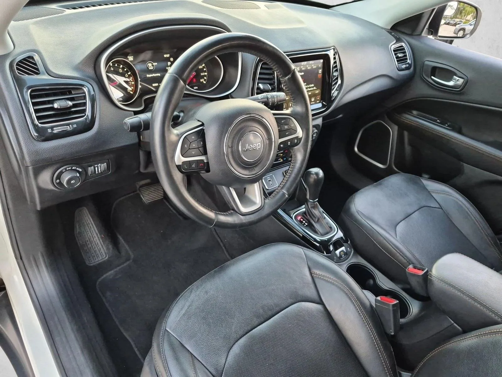 2019 Jeep Compass Limited FWD photo 10