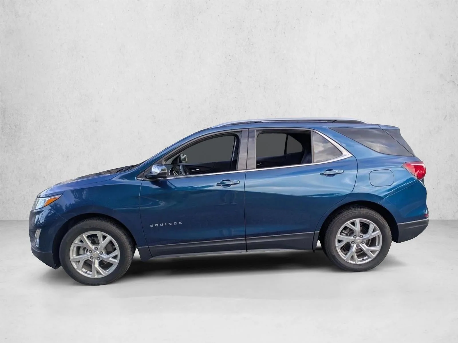 2019 Chevrolet Equinox FWD Premier photo 8