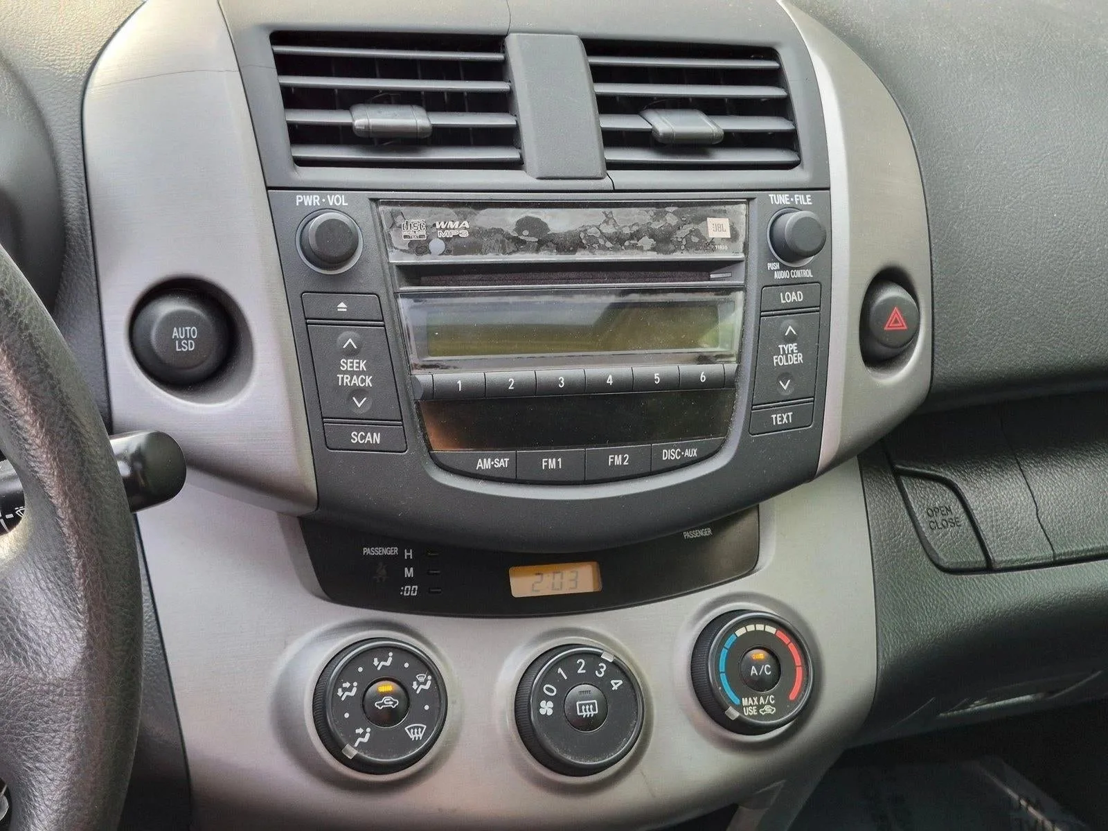 2008 Toyota RAV4 FWD 4dr 4-cyl 4-Spd AT Sport (Natl) photo 12