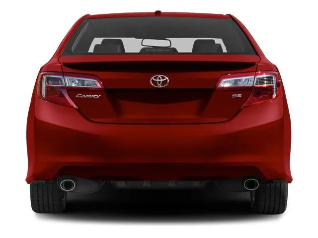 2013 Toyota Camry 4dr Sdn I4 Auto LE (Natl) photo 6