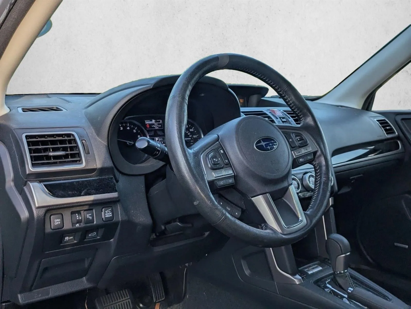 2018 Subaru Forester 2.0XT Touring CVT photo 3