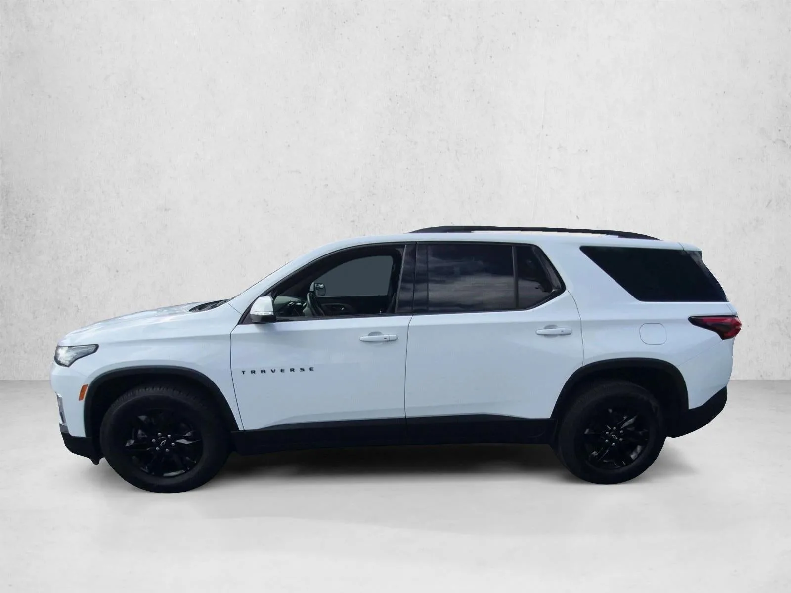 2023 Chevrolet Traverse LT Cloth photo 9