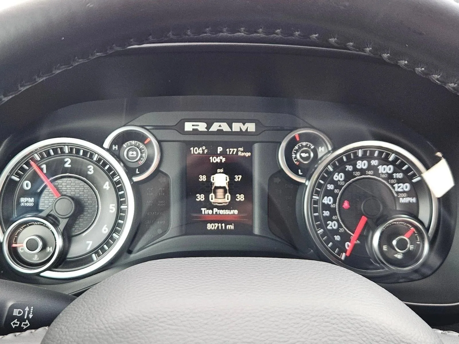 2019 RAM 1500 Big Horn/Lone Star 4x2 Crew Cab 5'7" Box photo 11
