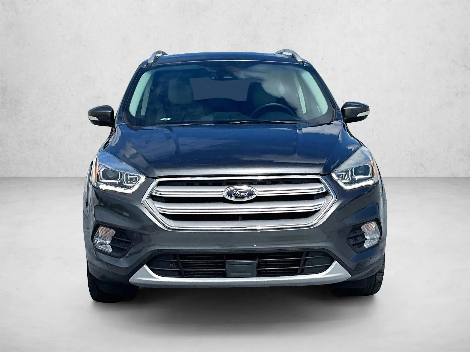 2019 Ford Escape Titanium photo 3
