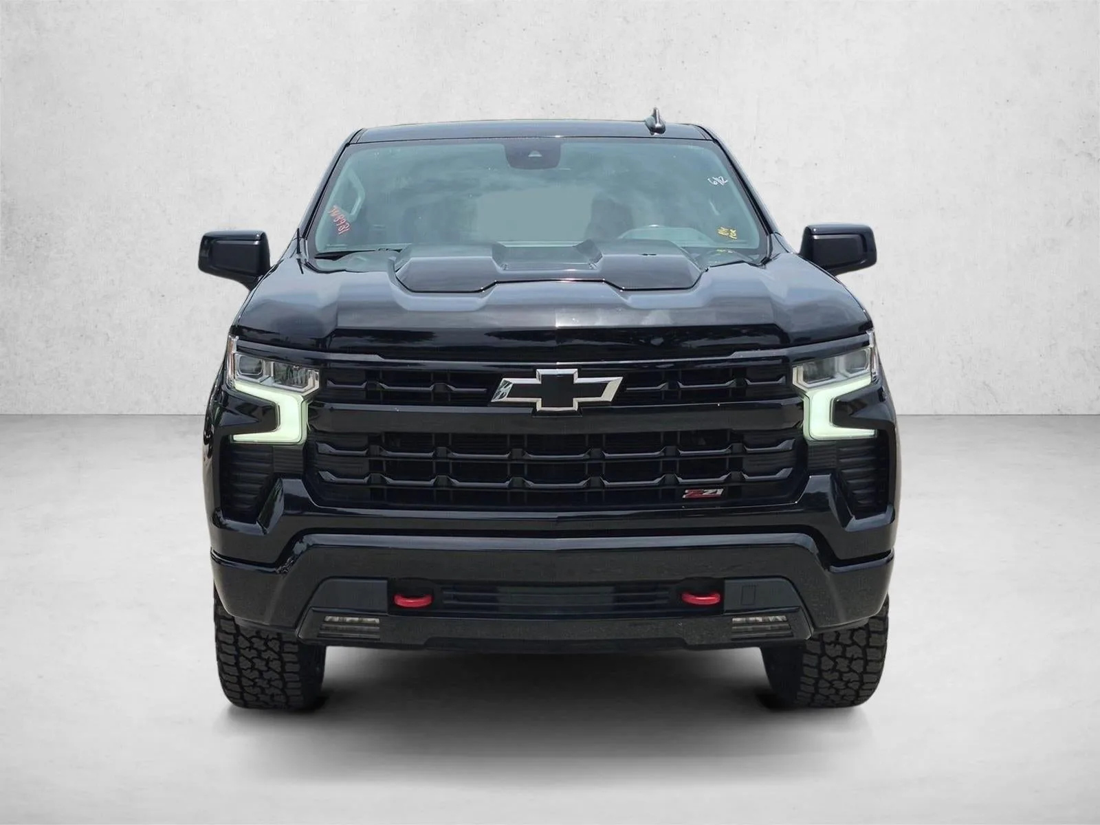 2022 Chevrolet Silverado 1500 LT Trail Boss photo 2