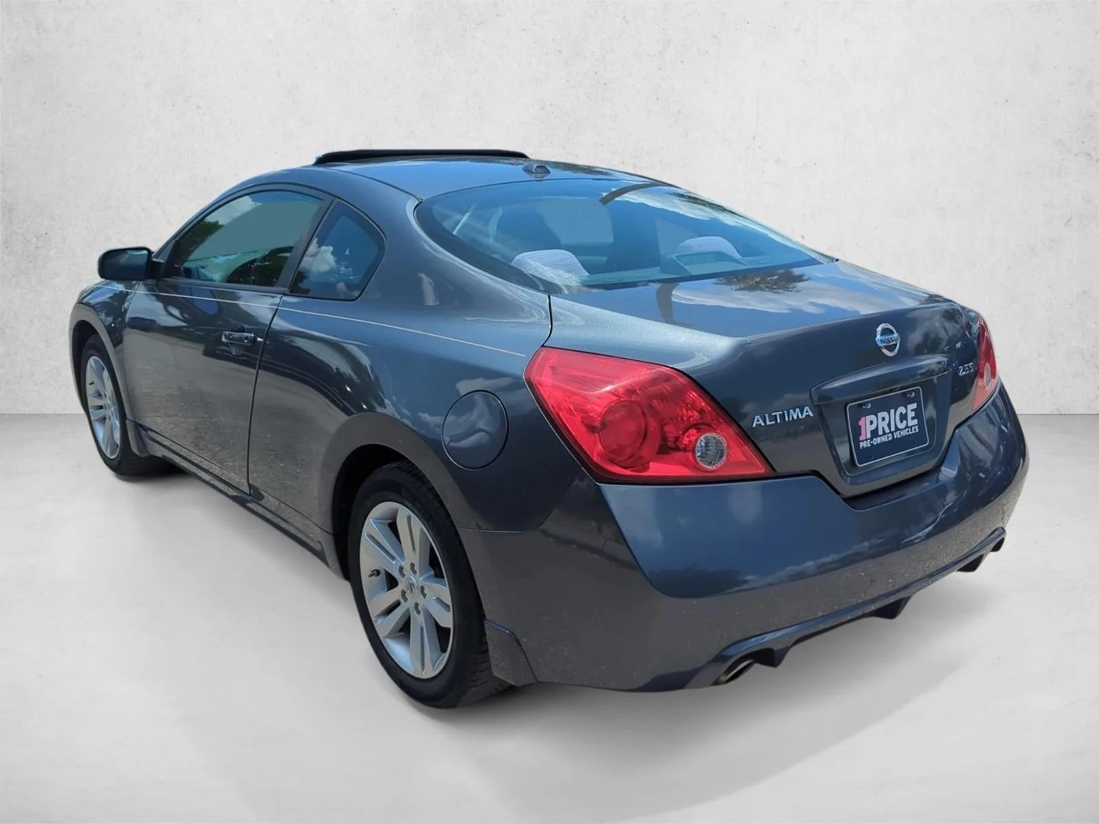 2013 Nissan Altima 2dr Cpe I4 2.5 S photo 7