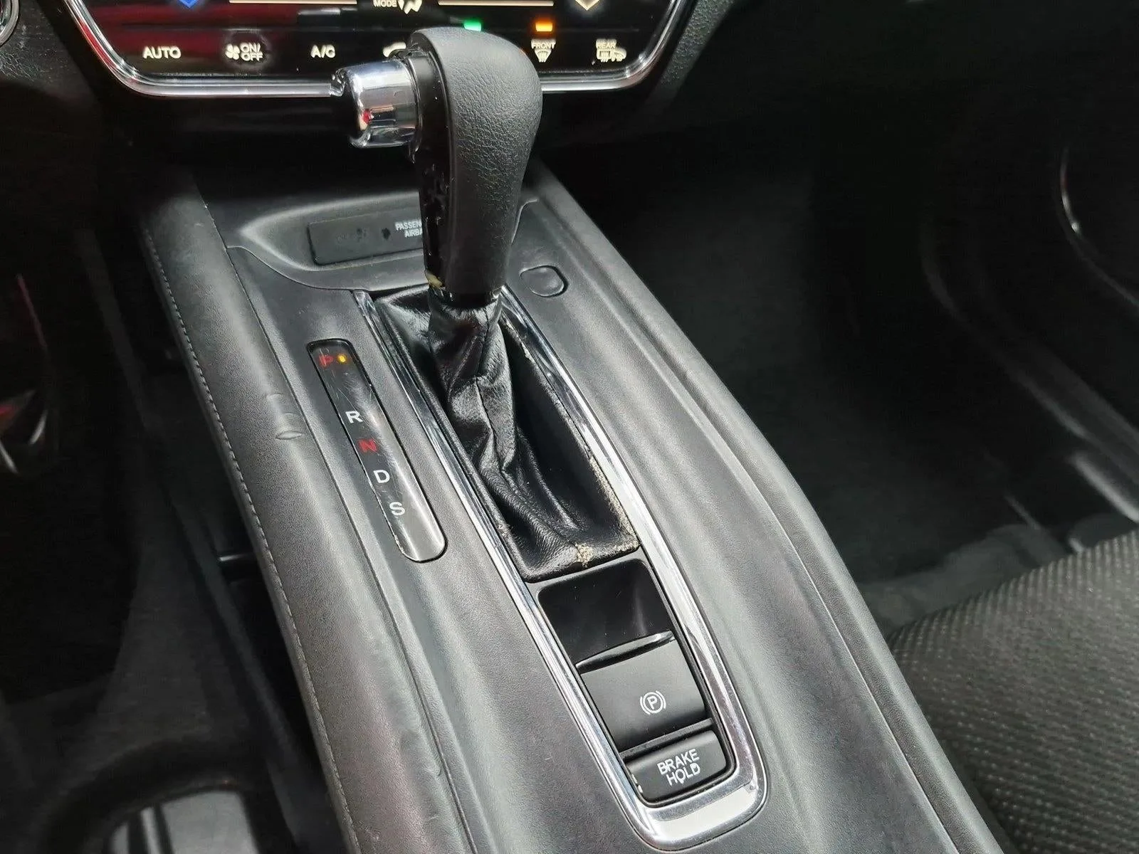 2017 Honda HR-V EX photo 12