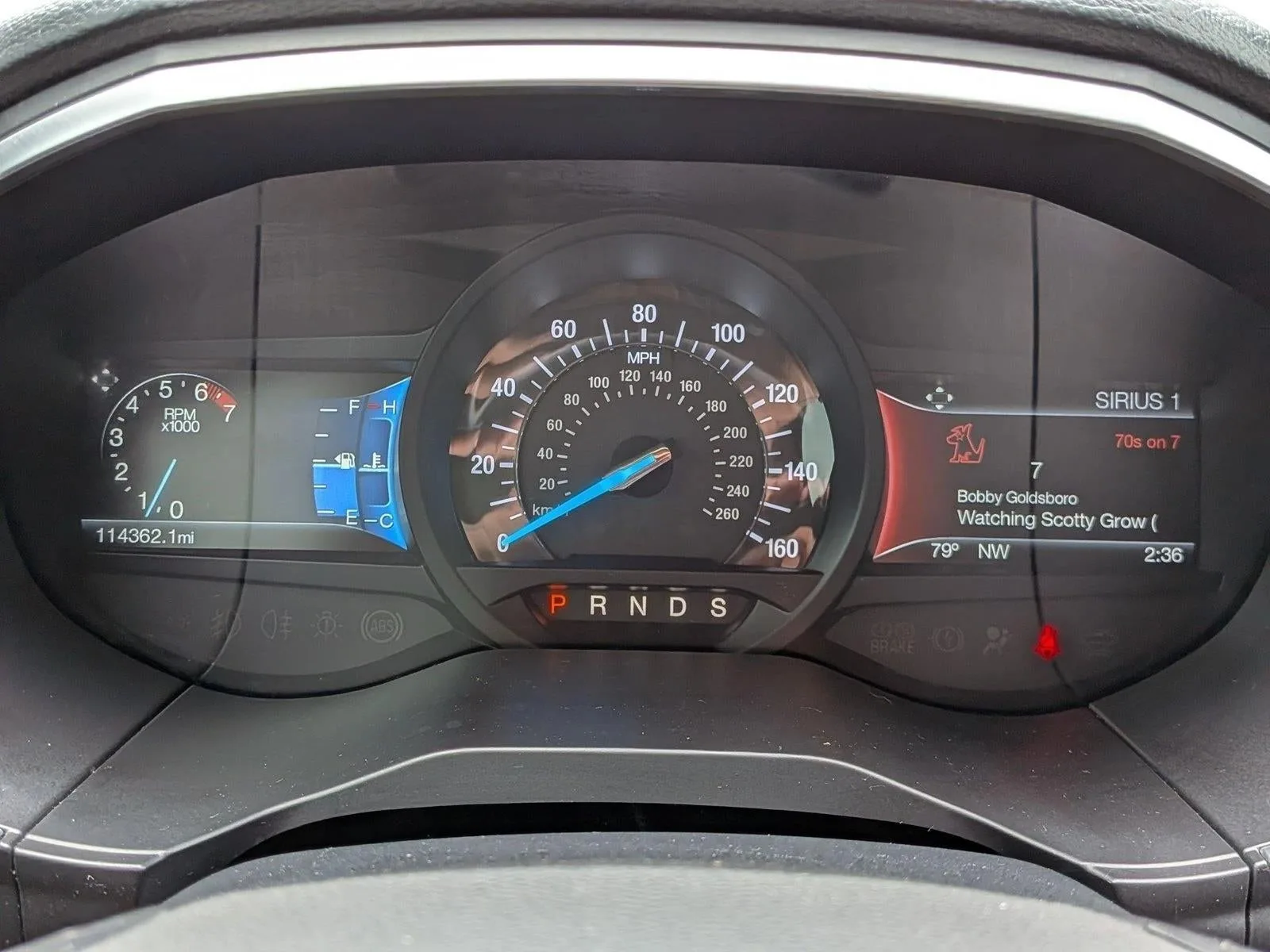 2018 Ford Edge Titanium FWD photo 11