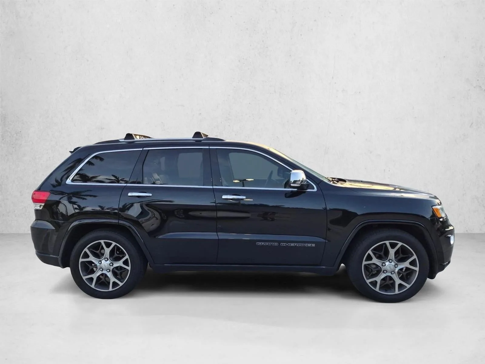 2020 Jeep Grand Cherokee Overland 4x4 photo 4