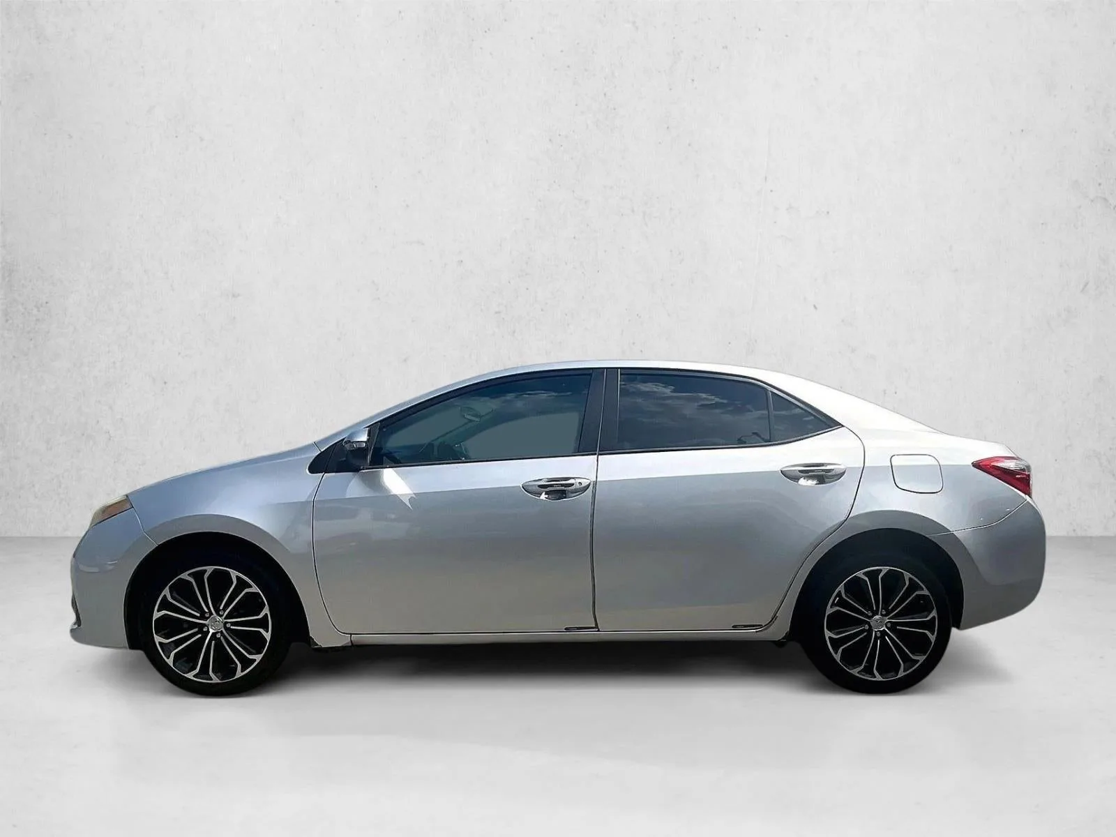 2014 Toyota Corolla L photo 4