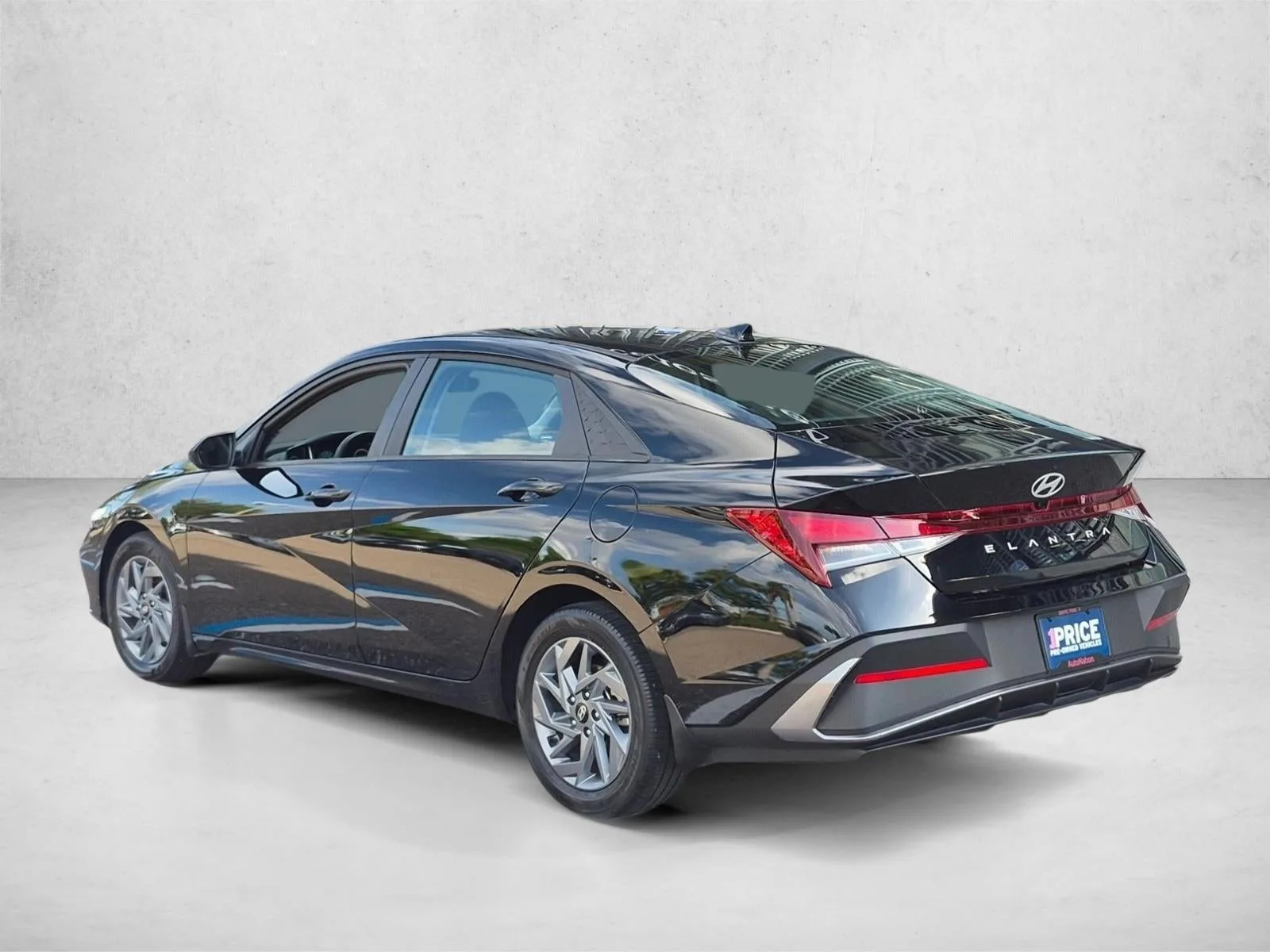 2024 Hyundai ELANTRA SEL IVT photo 7