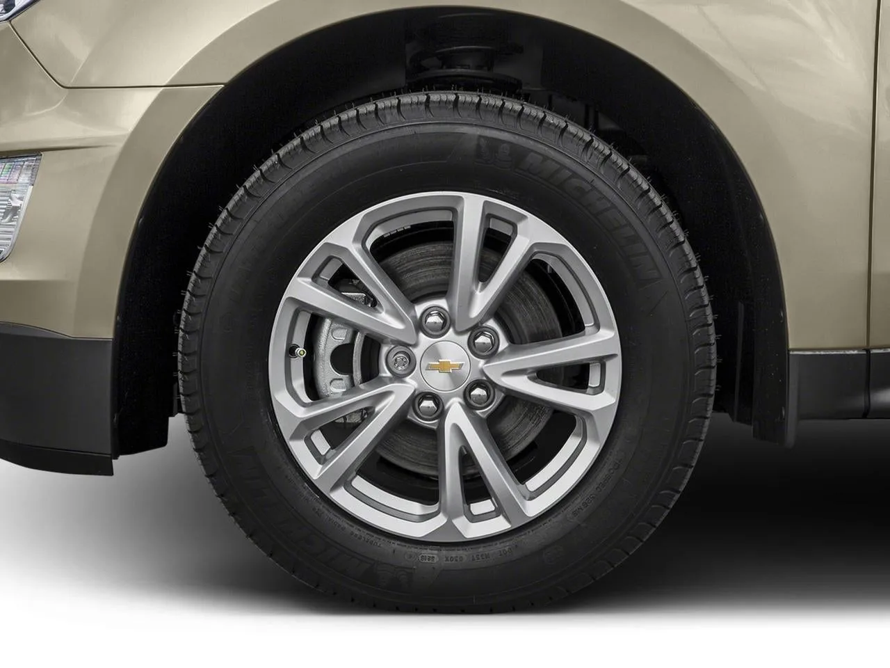 2017 Chevrolet Equinox FWD LT photo 10