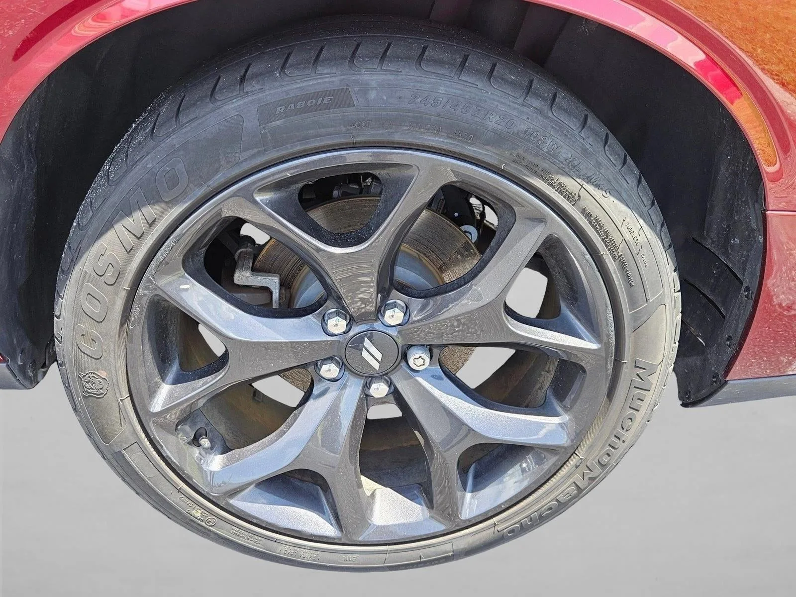 2020 Dodge Challenger SXT RWD photo 5