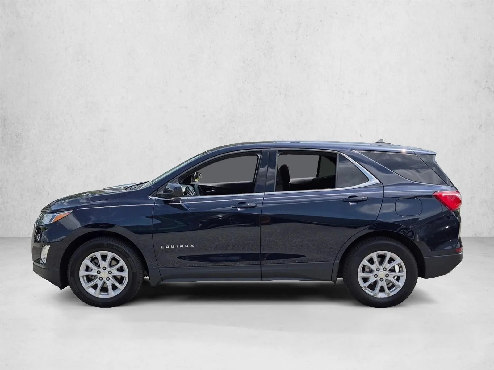 2020 Chevrolet Equinox FWD LT photo 8