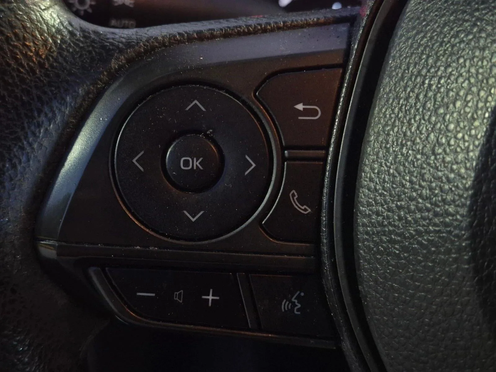 2021 Toyota Corolla LE CVT (Natl) photo 8