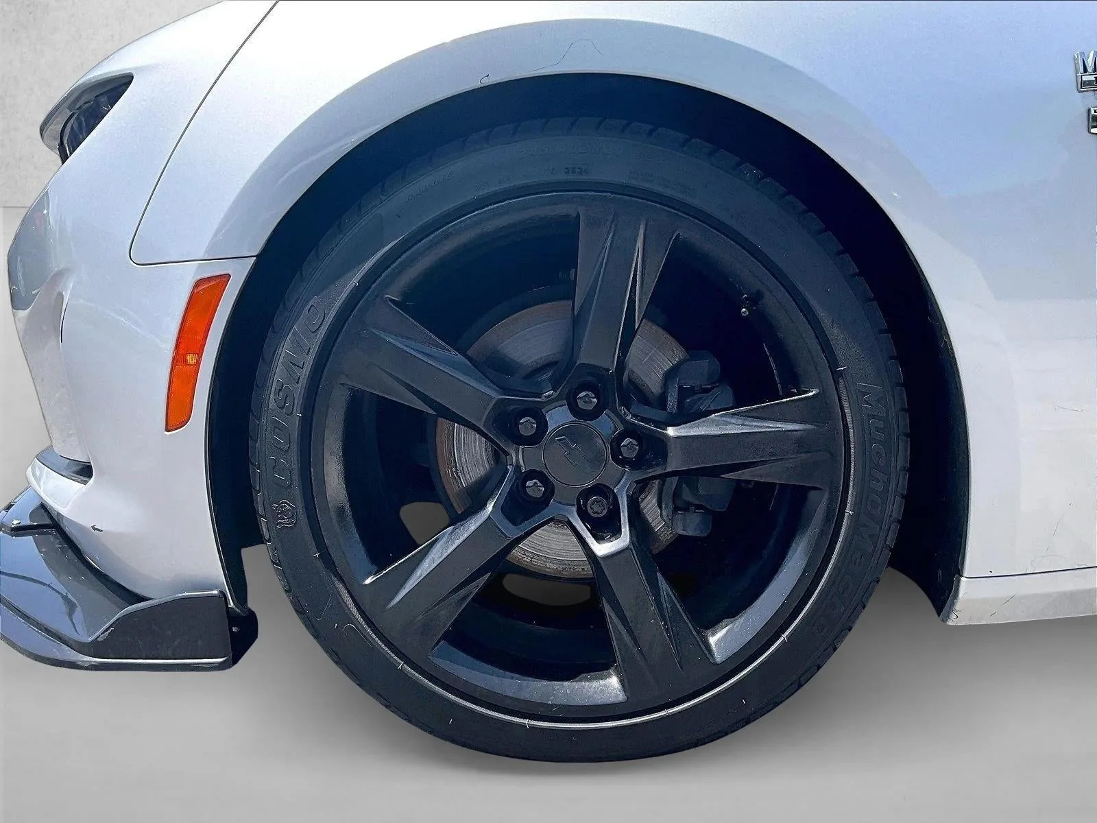 2019 Chevrolet Camaro 2LT photo 10
