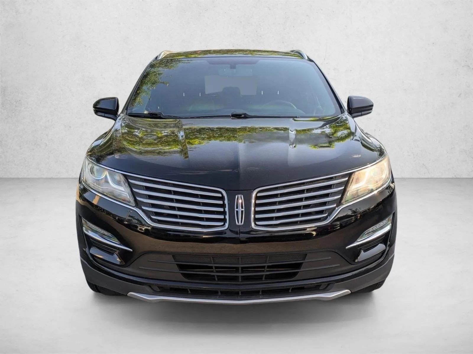 2018 Lincoln MKC Premiere FWD photo 2