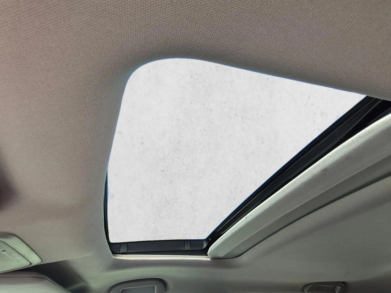 2022 Honda Pilot 2WD Special Edition photo 8