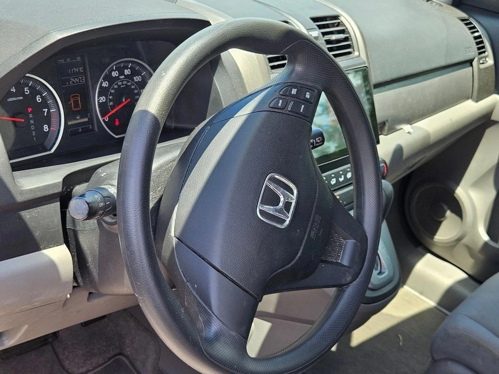 2011 Honda CR-V LX 2WD photo 8