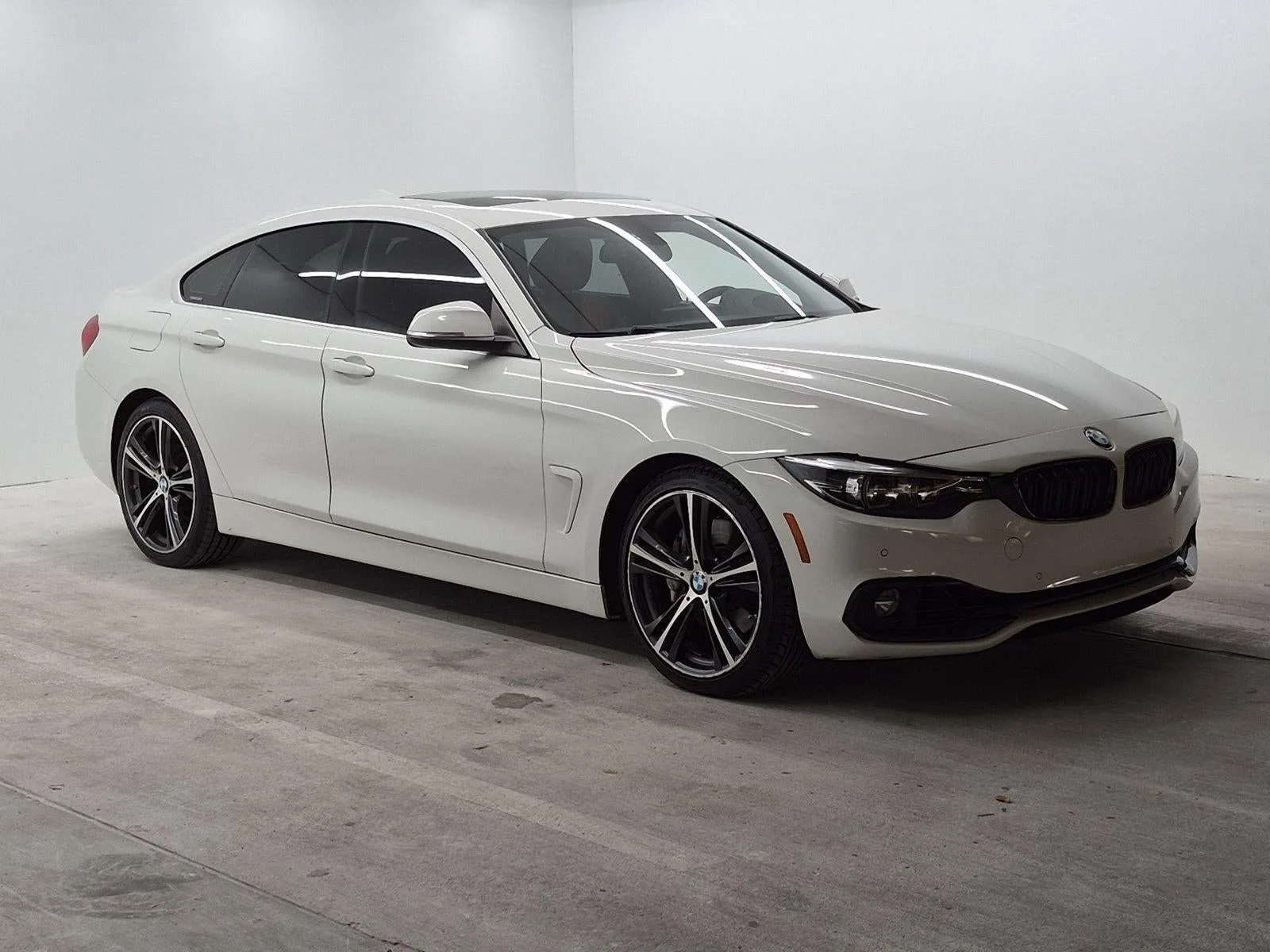 2019 BMW 4 Series 440i photo 3