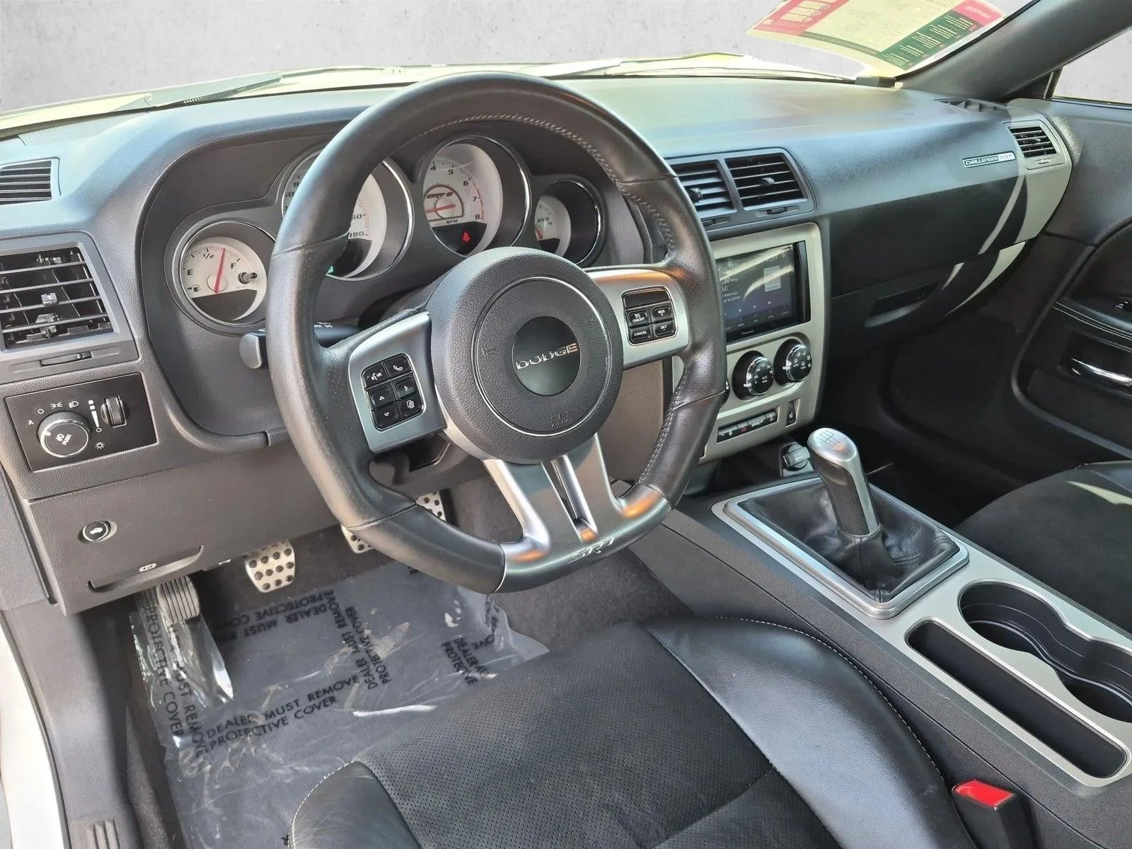 2012 Dodge Challenger SRT8 392 photo 10