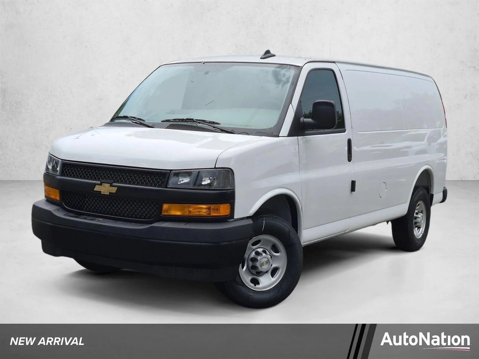 2025 Chevrolet Express Passenger