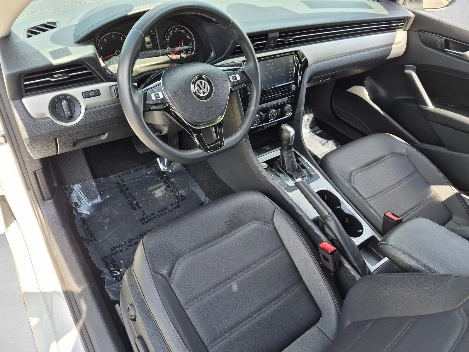 2022 Volkswagen Passat 2.0T SE Auto photo 11
