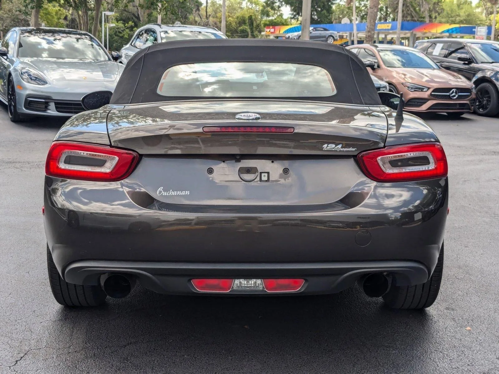 2017 FIAT 124 Spider Classica Convertible photo 10