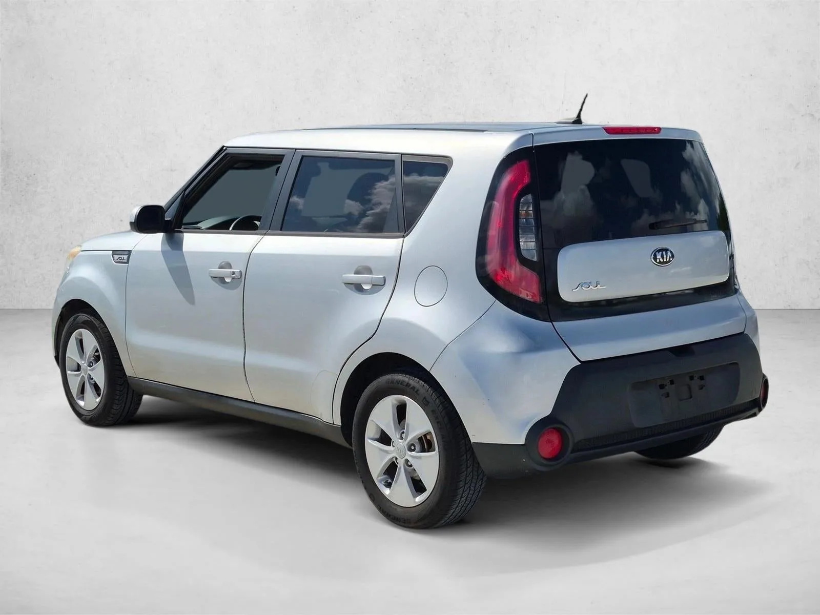 2015 Kia Soul 5dr Wgn Auto Base photo 5