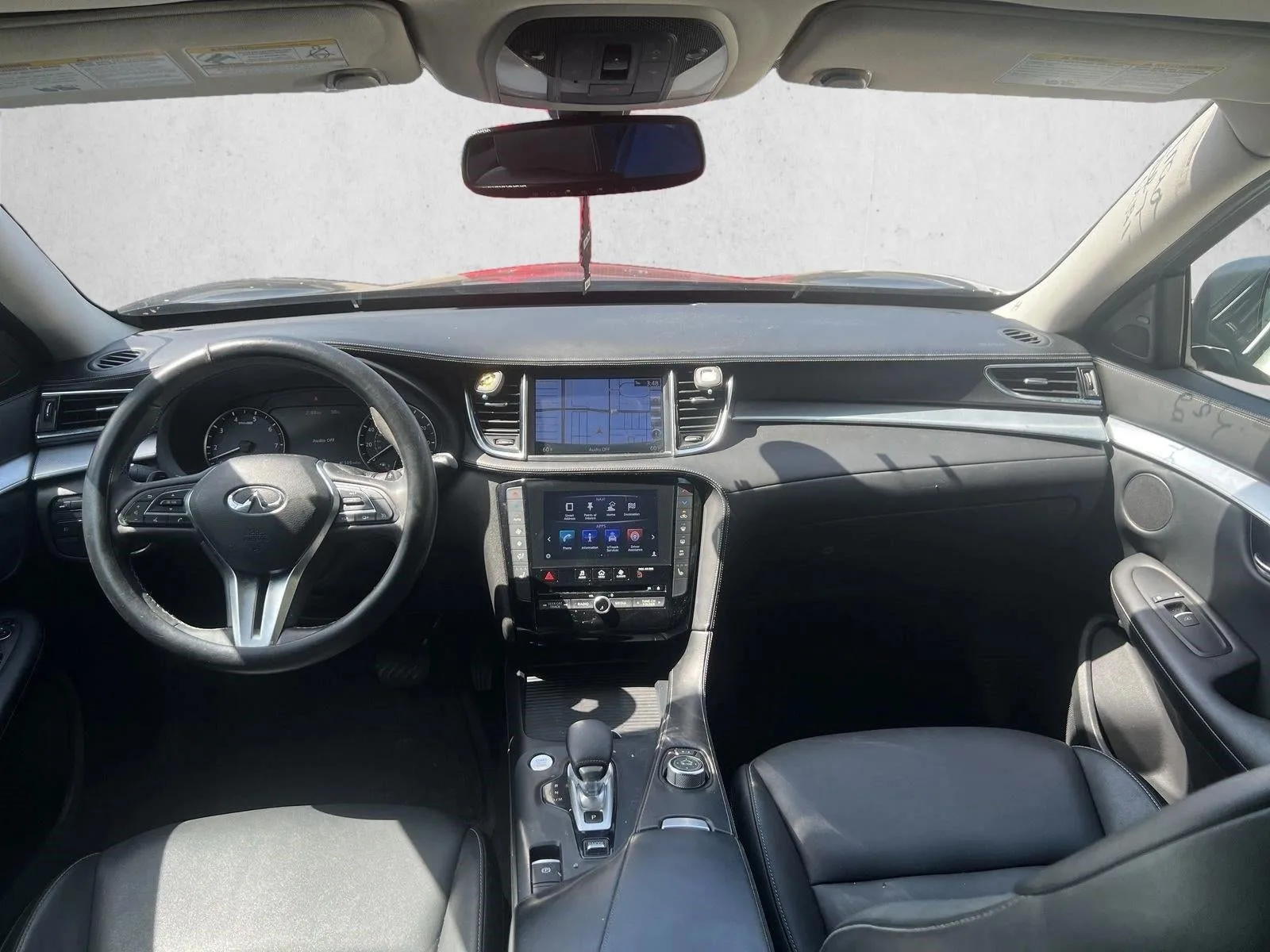2019 INFINITI QX50 LUXE AWD photo 9