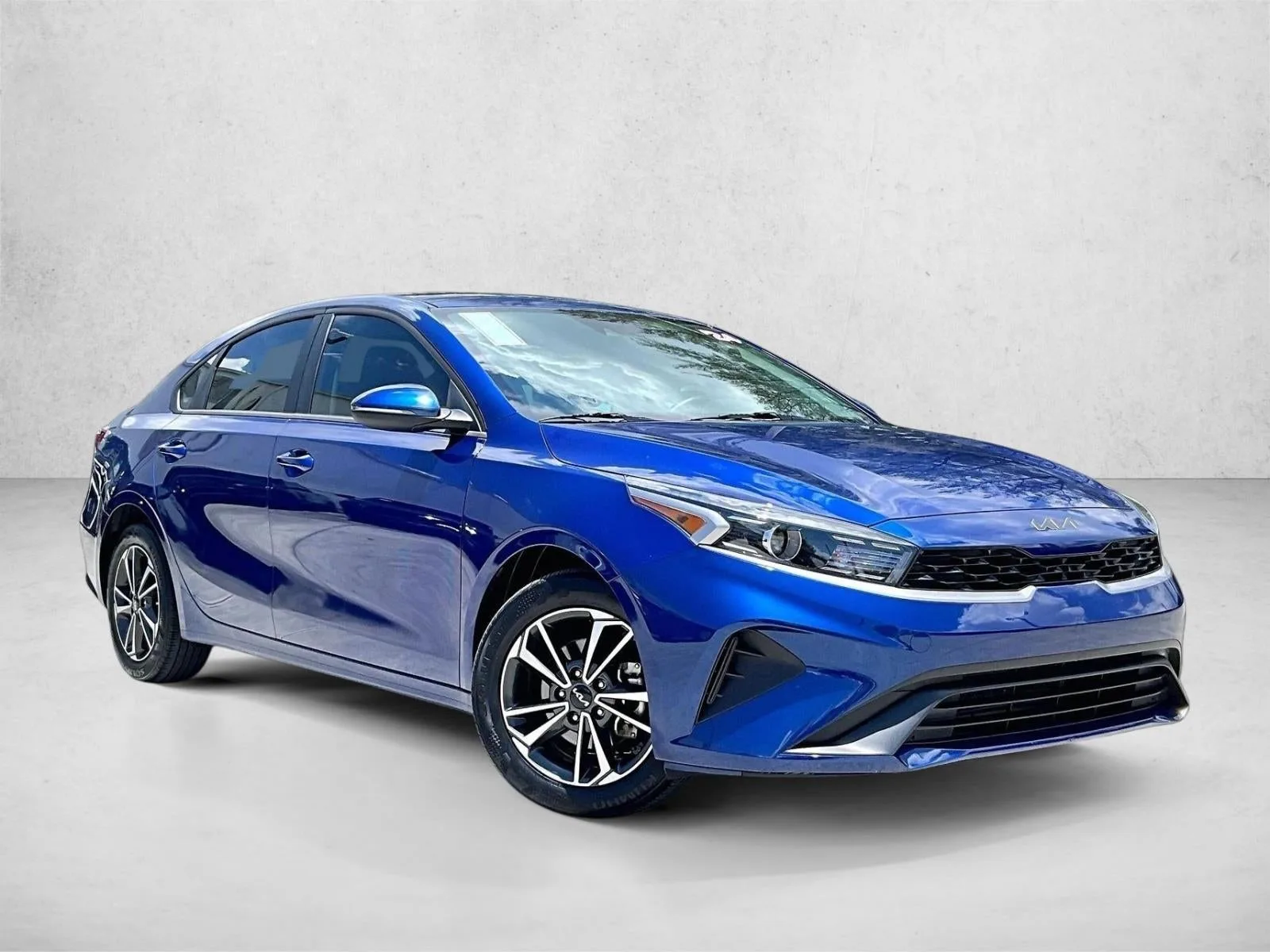 2024 Kia Forte LXS photo 12