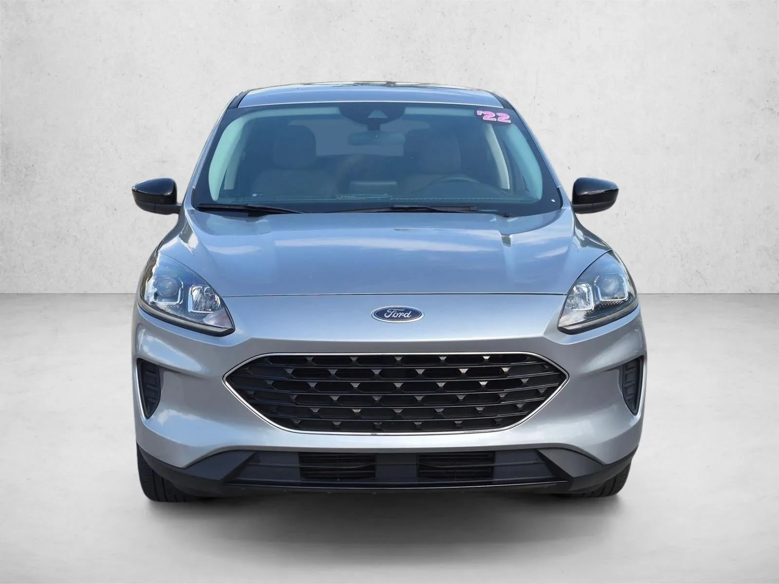 2022 Ford Escape SE FWD photo 2
