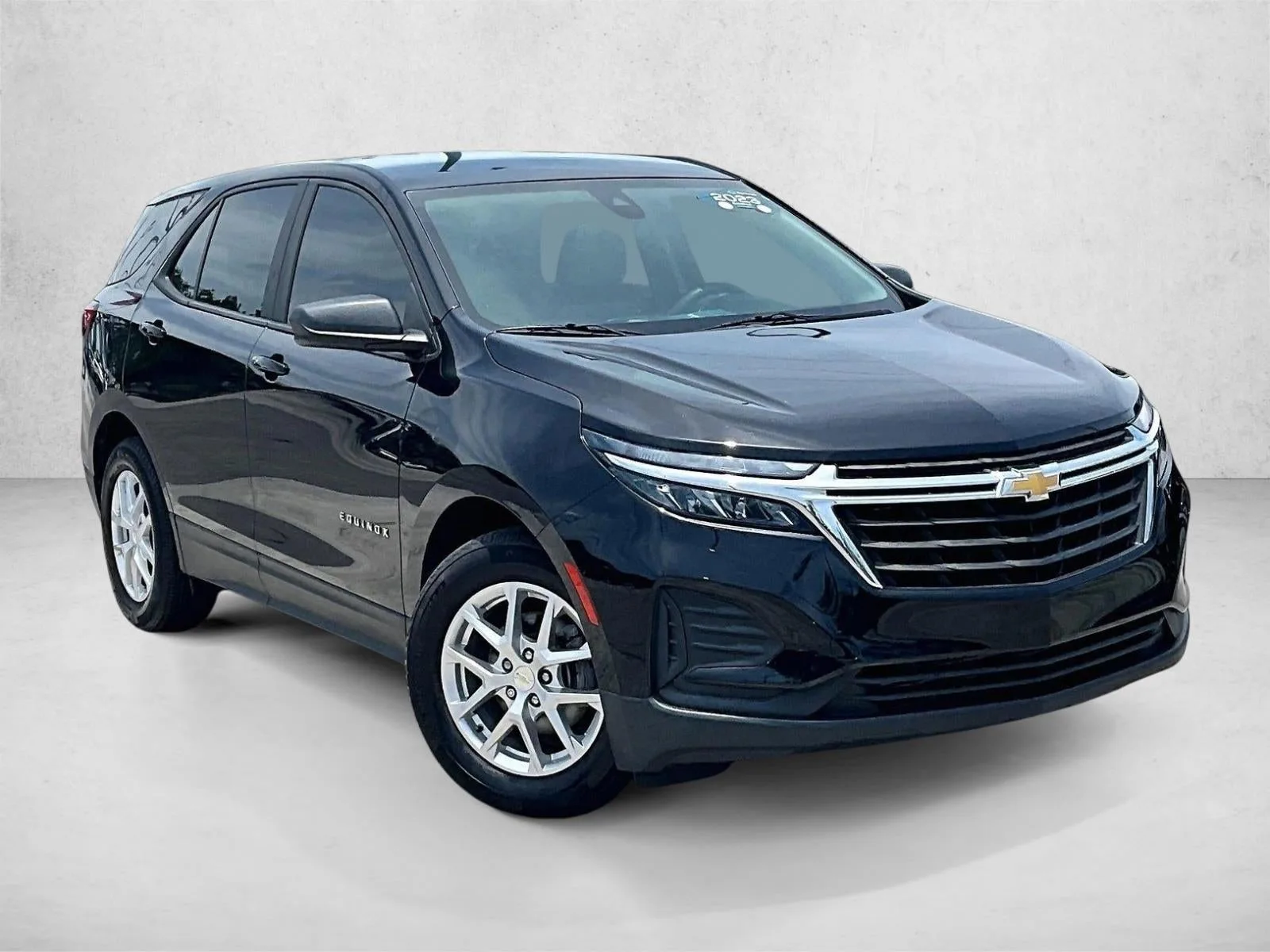 2023 Chevrolet Equinox LS photo 12