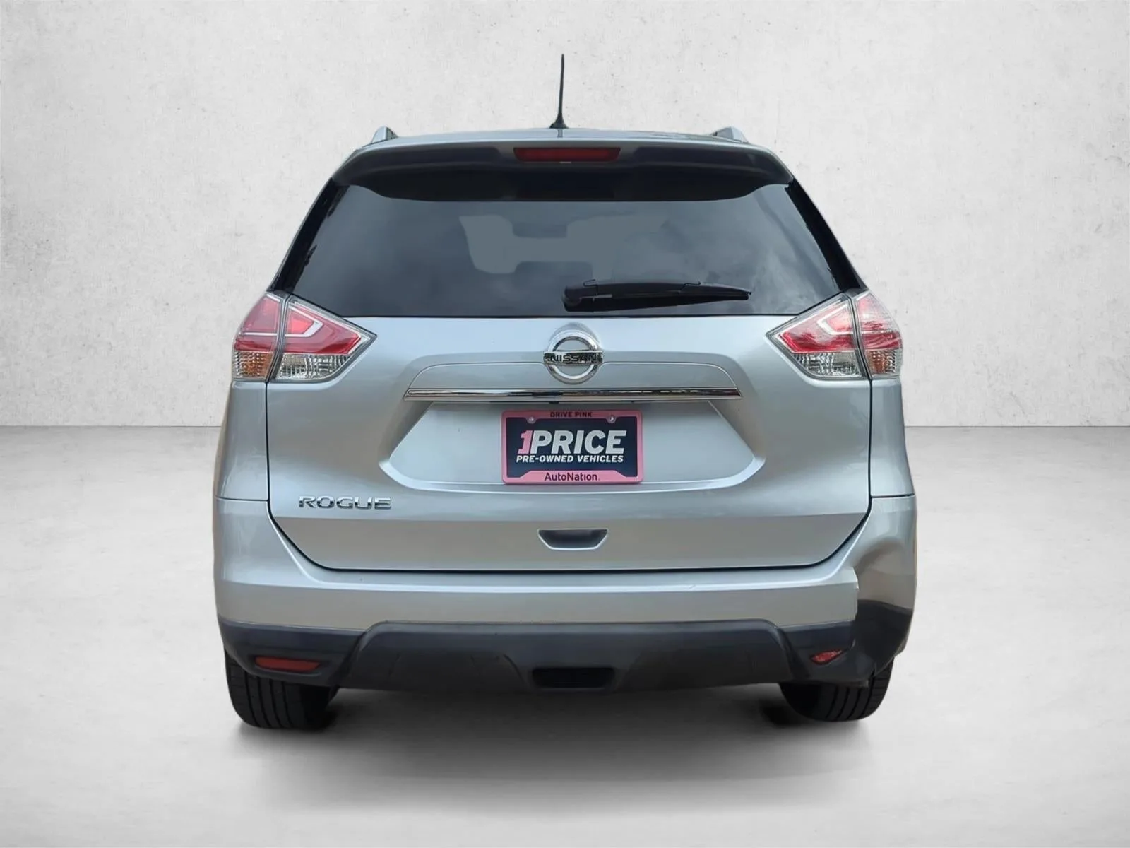 2016 Nissan Rogue FWD 4dr S photo 6